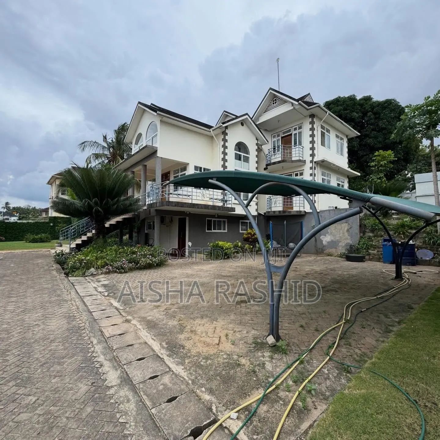 5bdrm House in Goba for sale in Goba