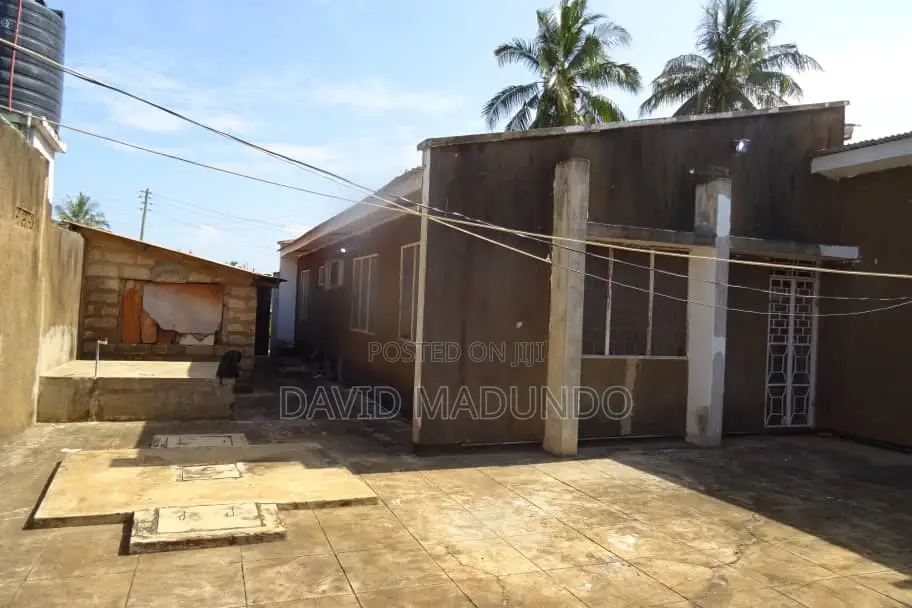 4bdrm House in Usagara for sale in Usagara