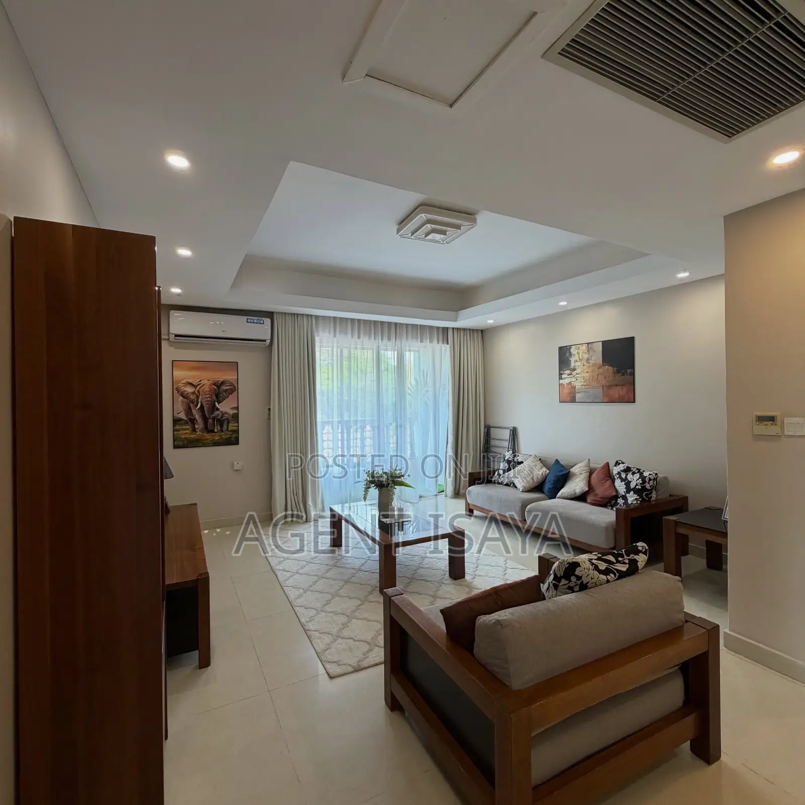 Furnished 2bdrm Apartment in Oyster Bay for rent in Oyster Bay
