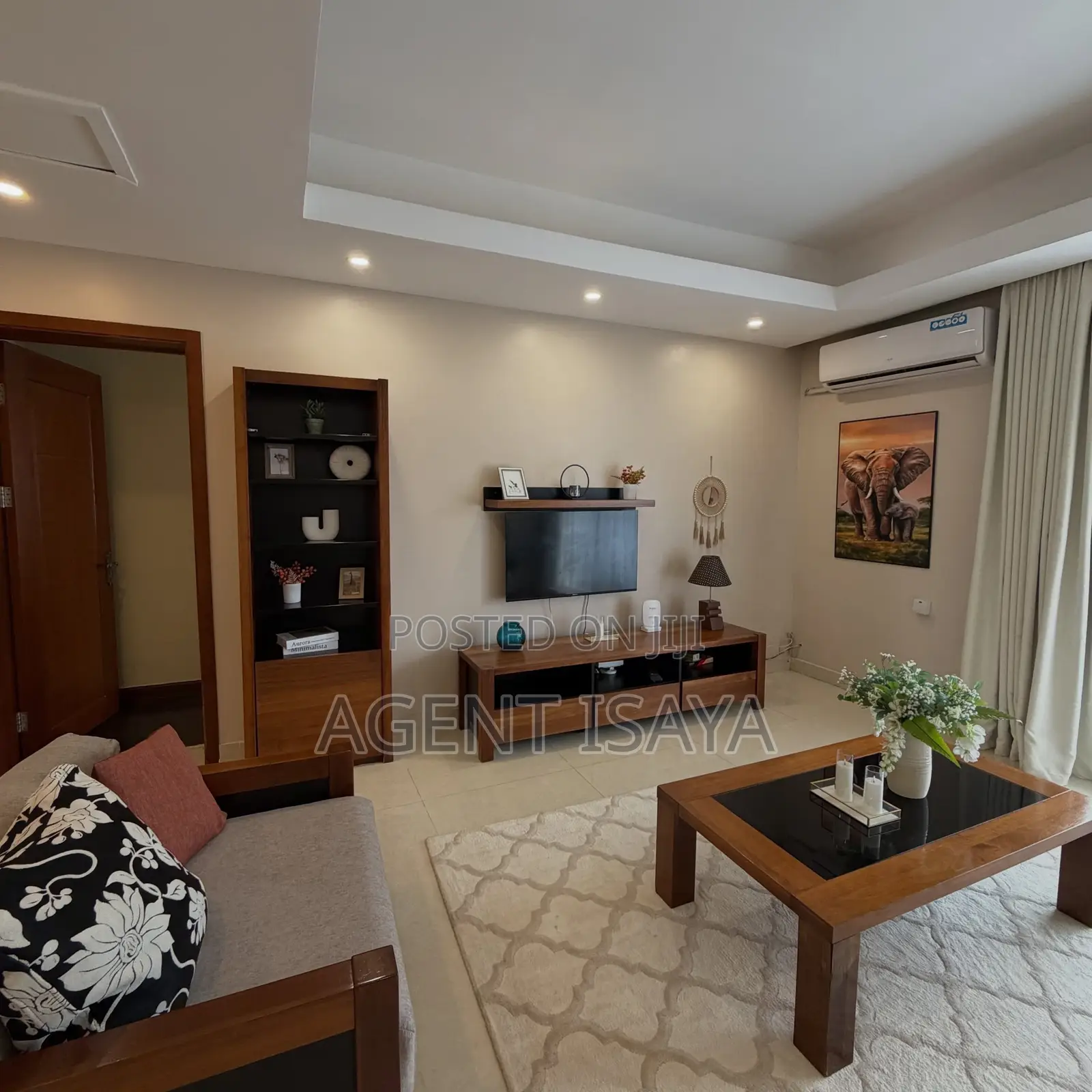 Furnished 2bdrm Apartment in Oyster Bay for rent in Oyster Bay