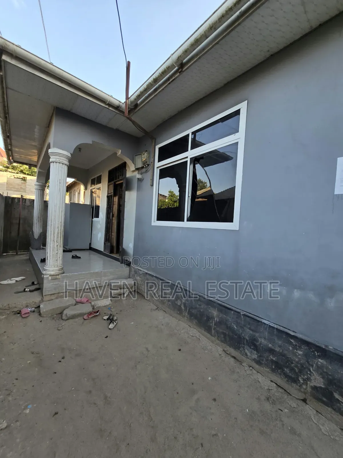 3bdrm House in Mbezi for sale in Mbezi