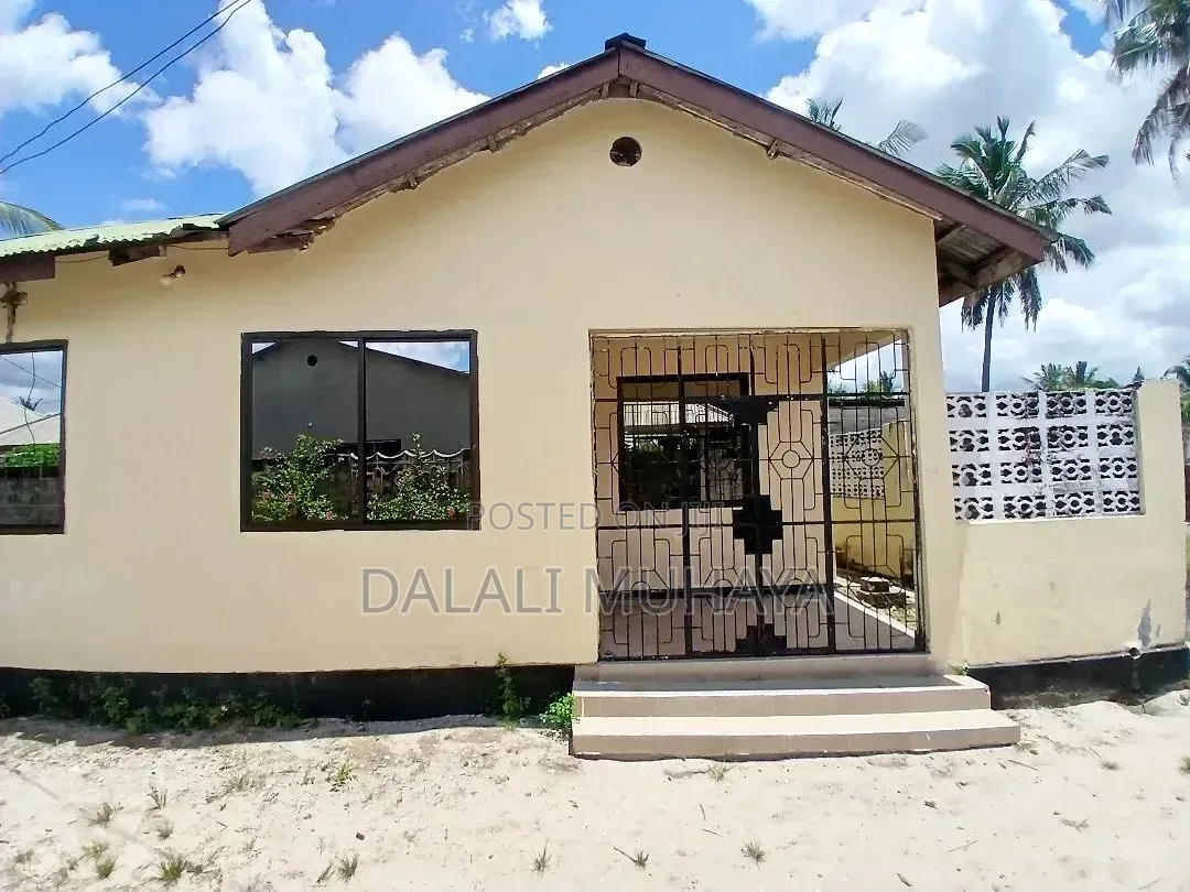3bdrm House in Sondombwa Street, Pugu for sale in Pugu