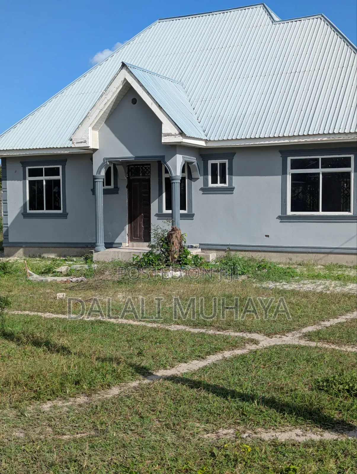 3bdrm House in Njia 4 Kwa Muhaya, Kitunda for sale in Kitunda