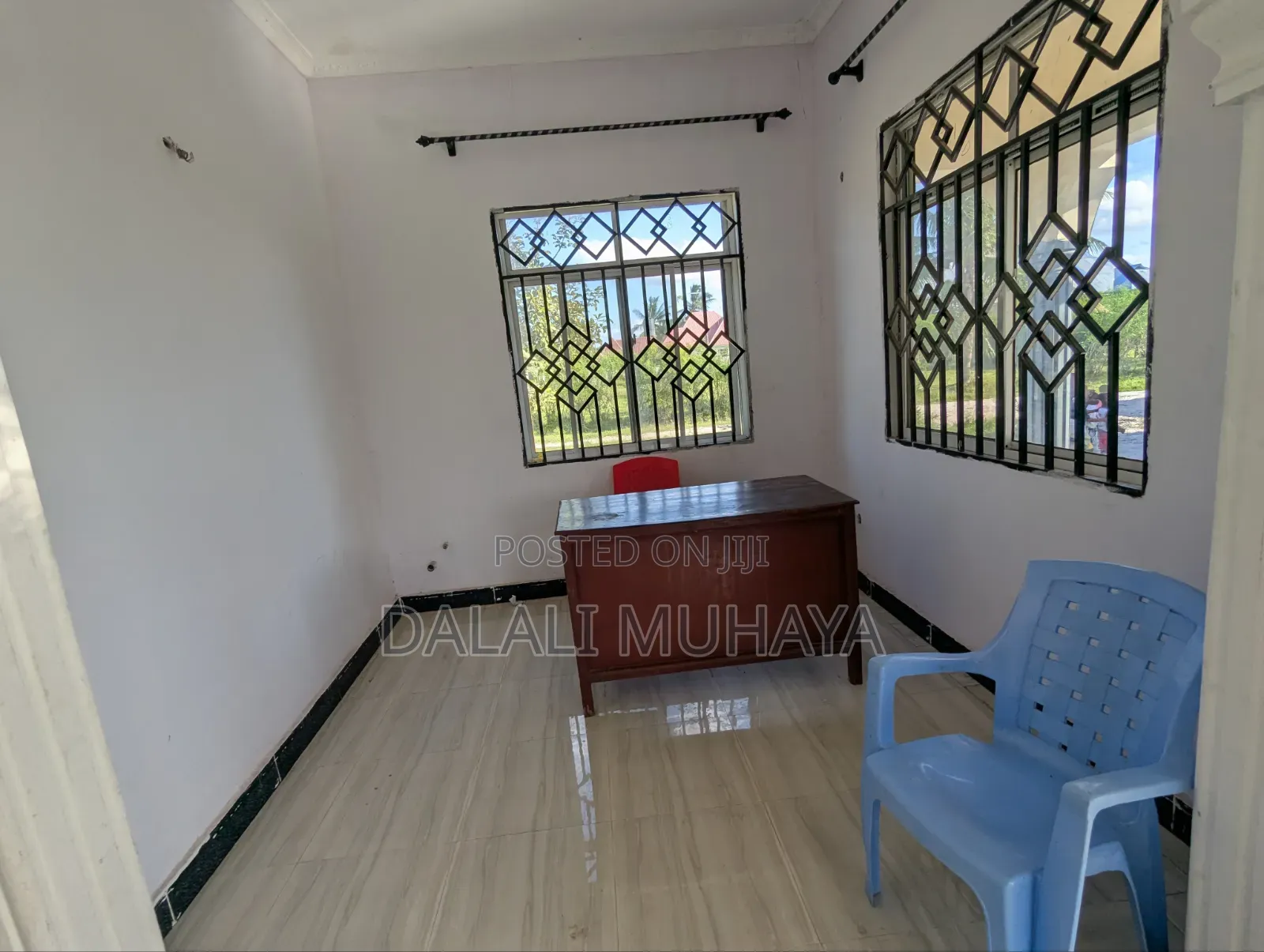 3bdrm House in Njia 4 Kwa Muhaya, Kitunda for sale in Kitunda