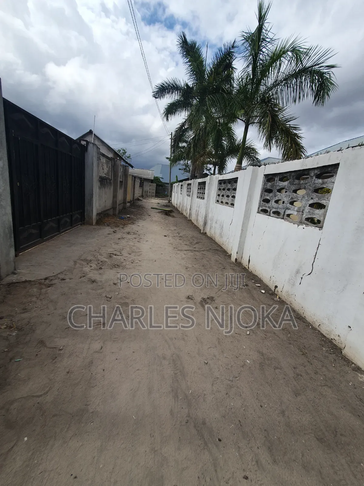 Furnished 6bdrm House in Msalaba Mwekundu, Ukonga for sale in Ukonga