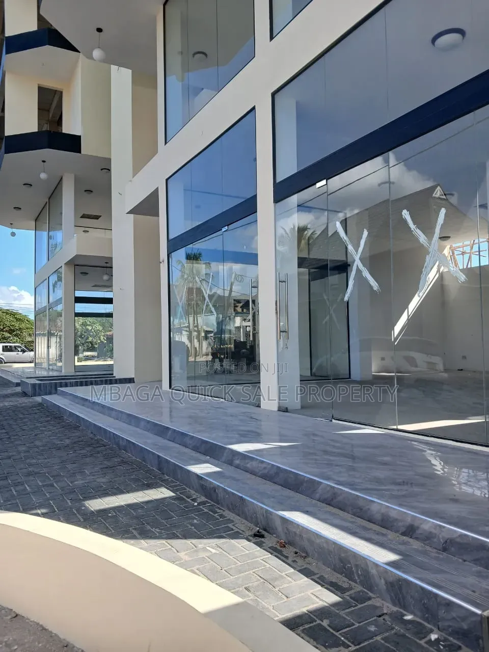 Shop Frem ,Office, Restaurant for Rent at Kinondoni in Kinondoni
