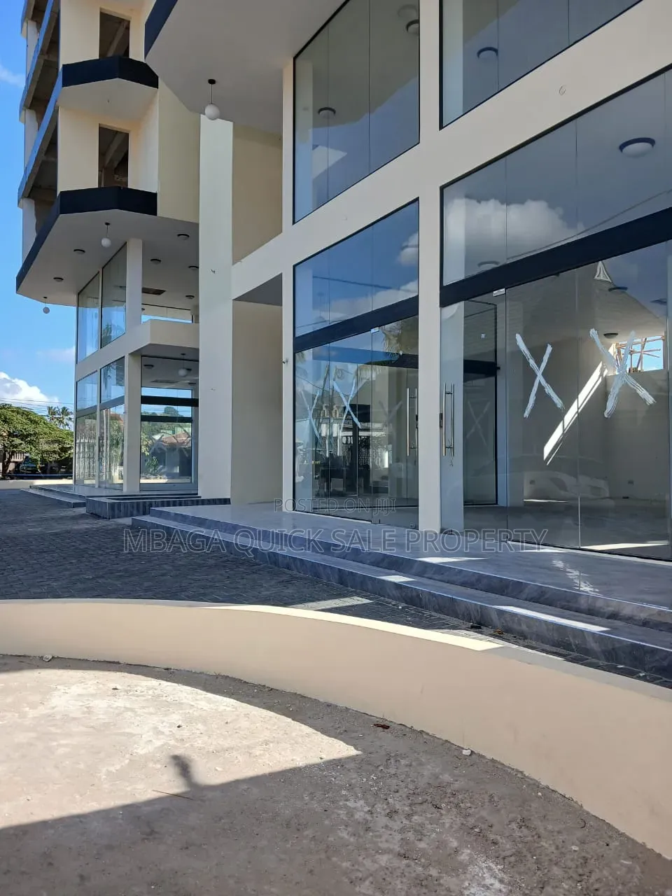 Shop Frem ,Office, Restaurant for Rent at Kinondoni in Kinondoni