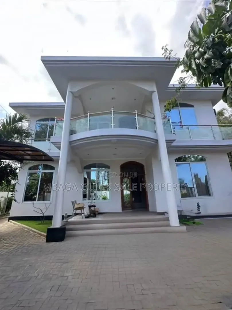 4bdrm House in Mikocheni B, Oyster Bay for sale in Oyster Bay