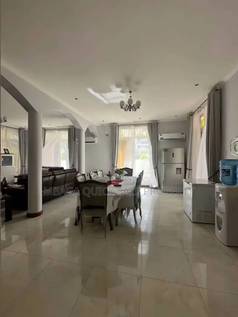 4bdrm House in Mikocheni B, Oyster Bay for sale in Oyster Bay