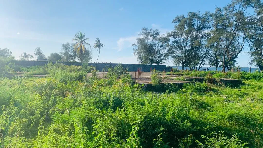 Beach Plot With 9 Acres for Sale at Kigamboni Geza in Kigamboni