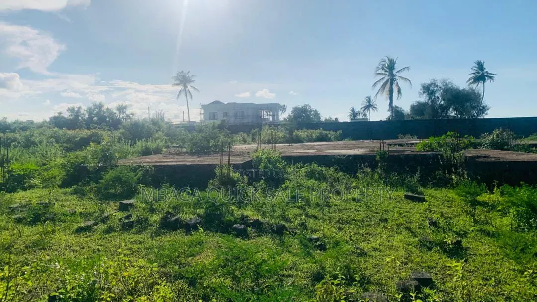 Beach Plot With 9 Acres for Sale at Kigamboni Geza in Kigamboni