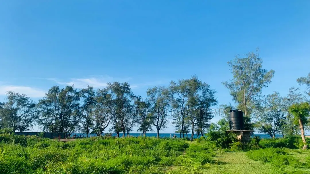 Beach Plot With 9 Acres for Sale at Kigamboni Geza in Kigamboni