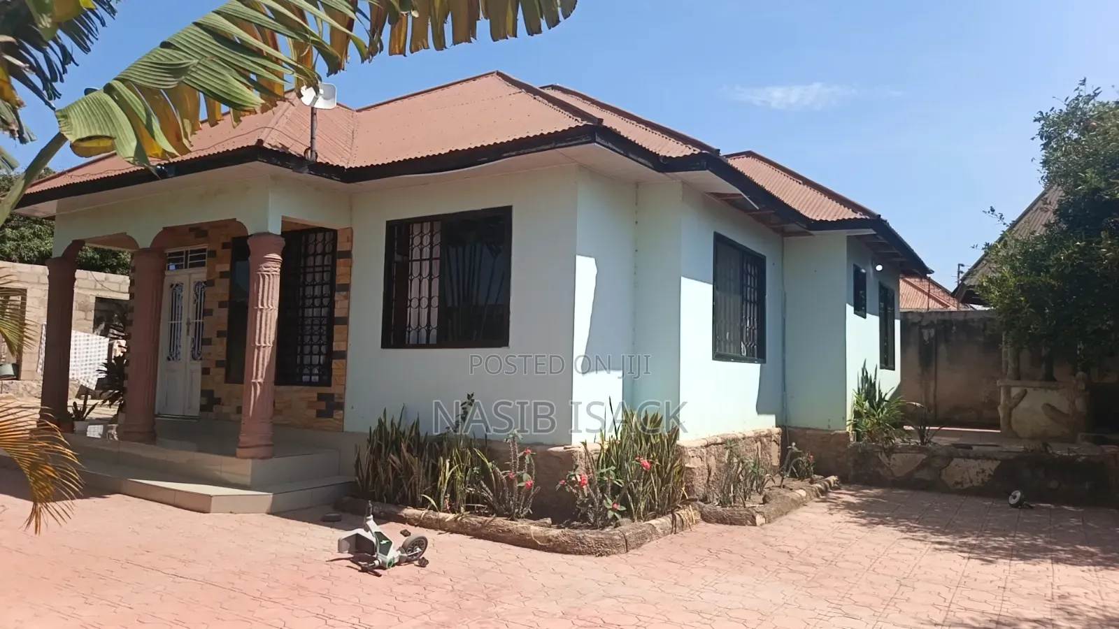 Furnished 4bdrm House in Buswelu for sale in Buswelu