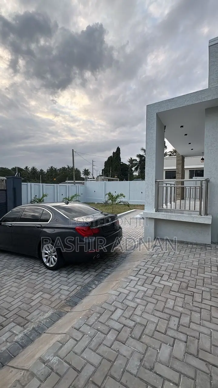 3bdrm House in Goba for sale in Goba