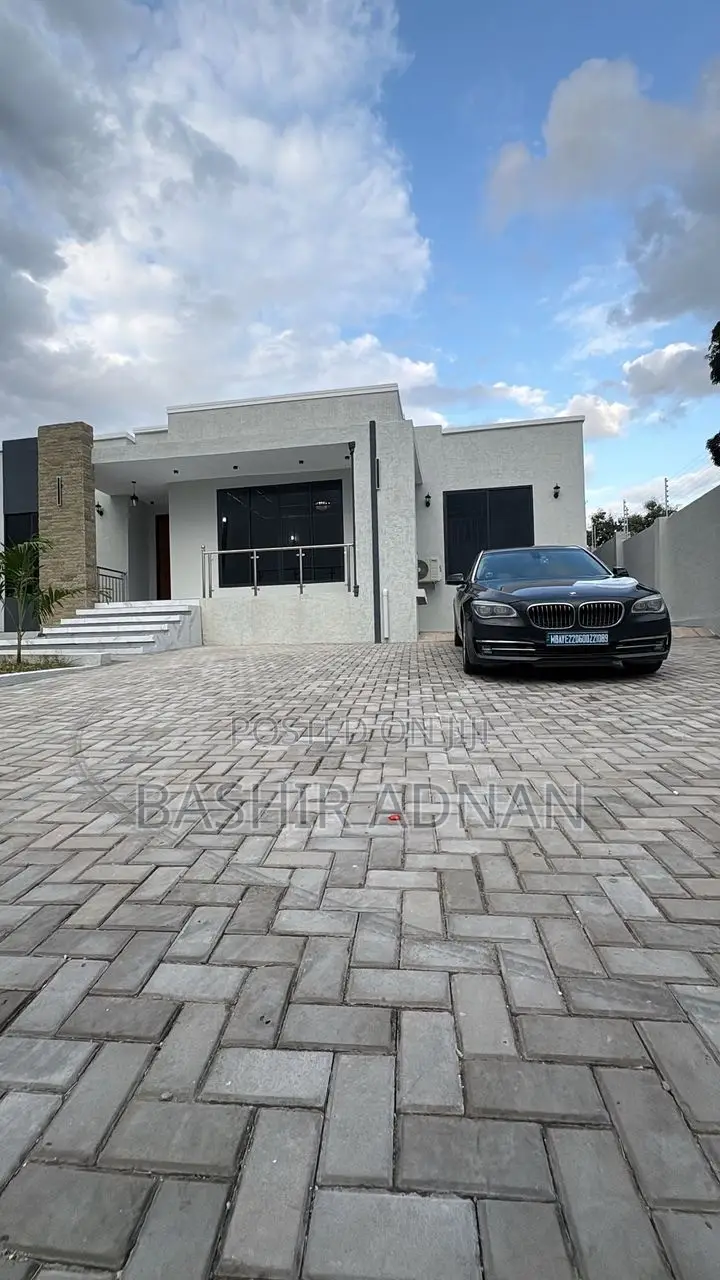 3bdrm House in Goba for sale in Goba