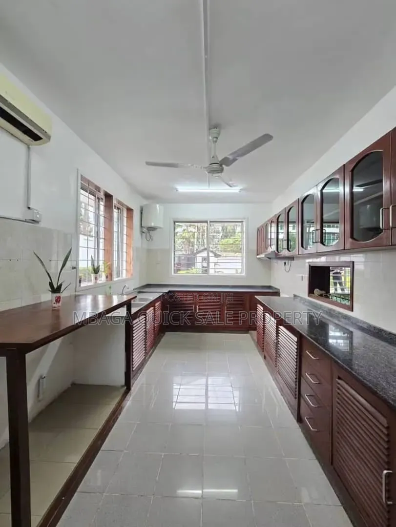 4bdrm Apartment in Masaki for rent in Masaki