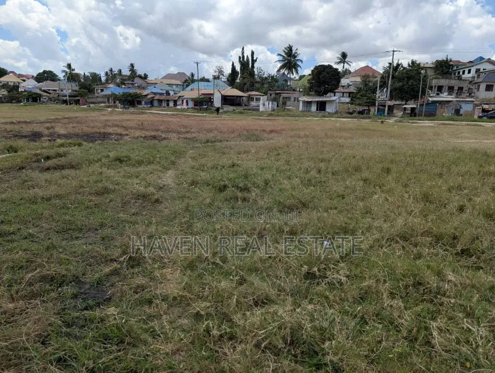 3 Acres Zinauzwa Mbezi Magufuli in Mbezi