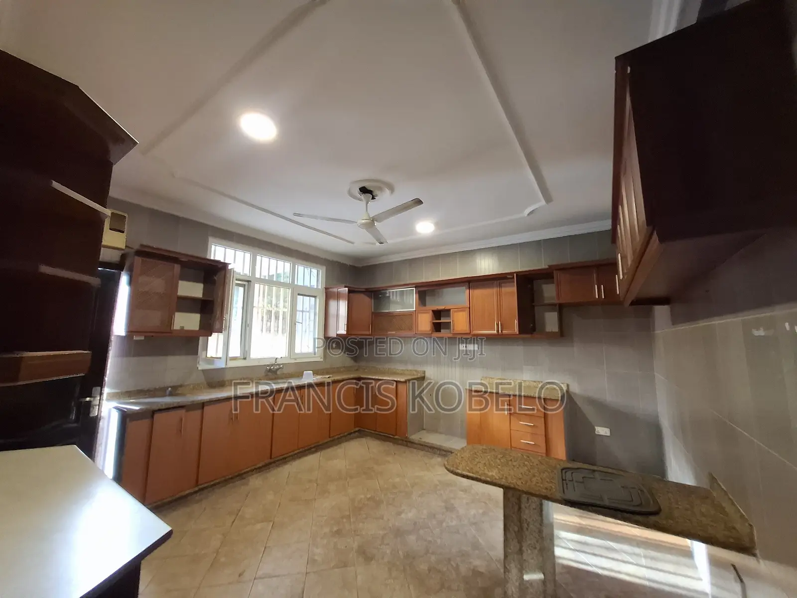5bdrm House in Oyster Bay for rent in Oyster Bay