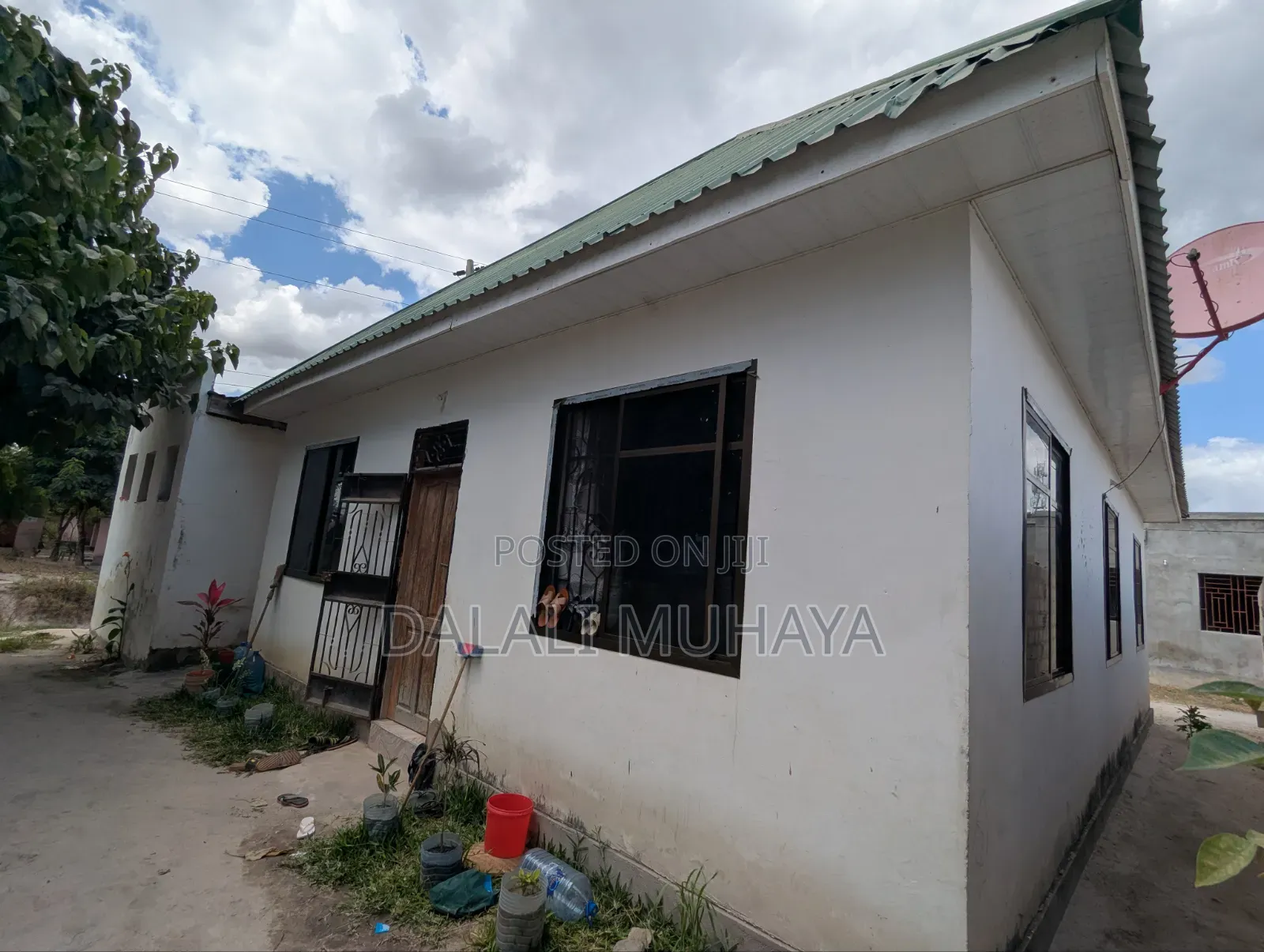 6bdrm House in Kichangani, Pugu for sale in Pugu