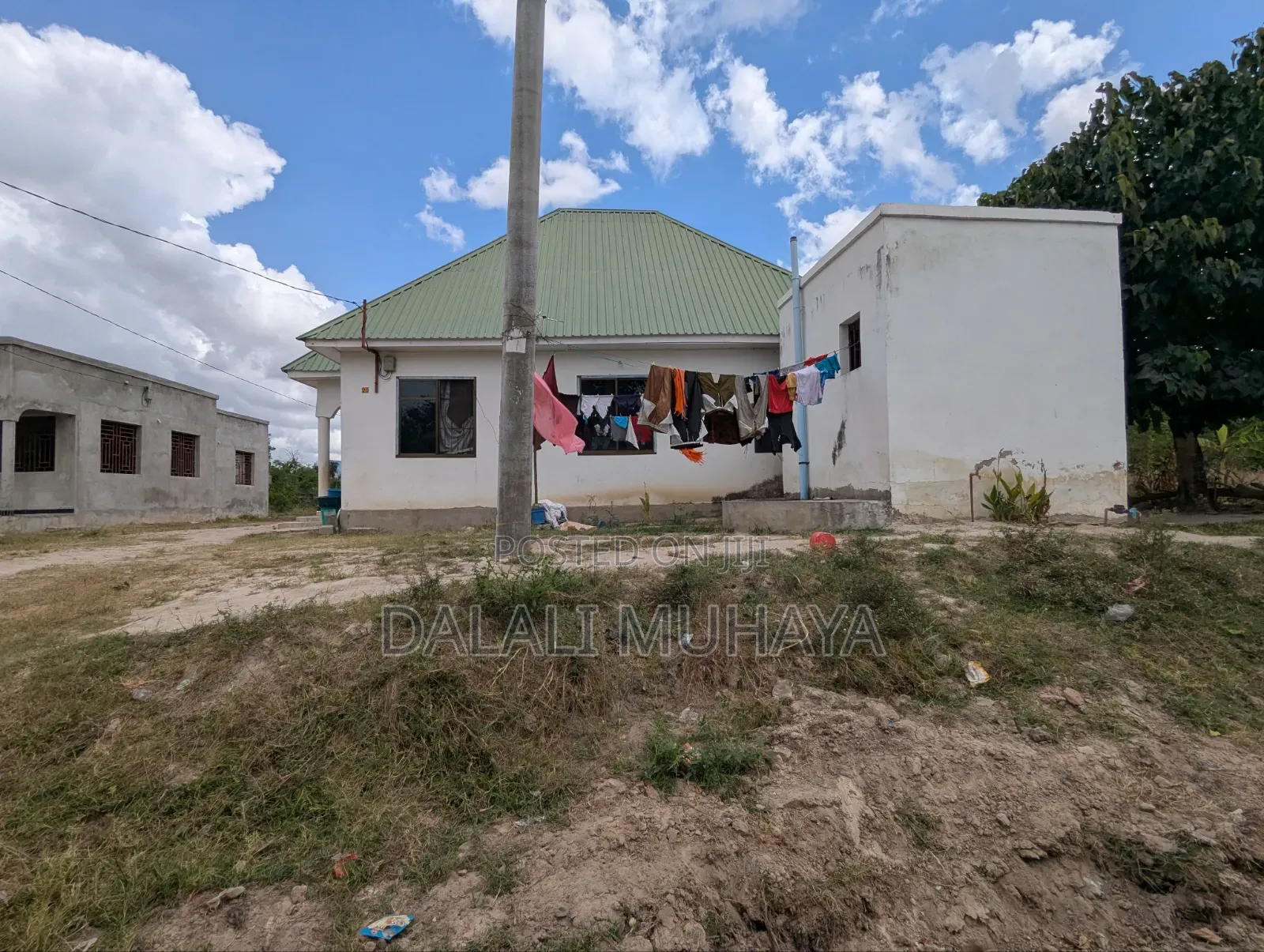 6bdrm House in Kichangani, Pugu for sale in Pugu