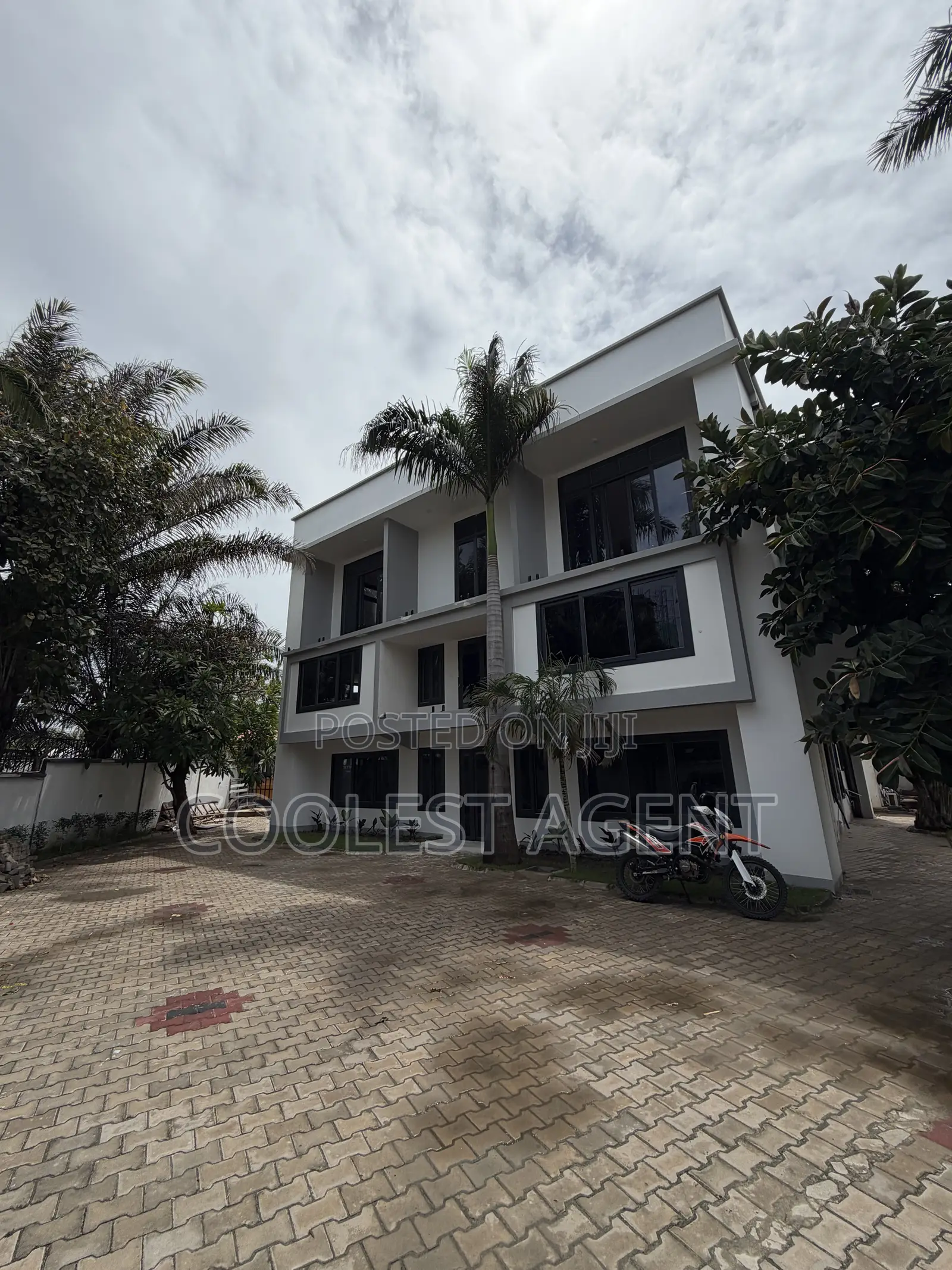 2bdrm Apartment in Coolest Estate, Masaki for rent in Masaki