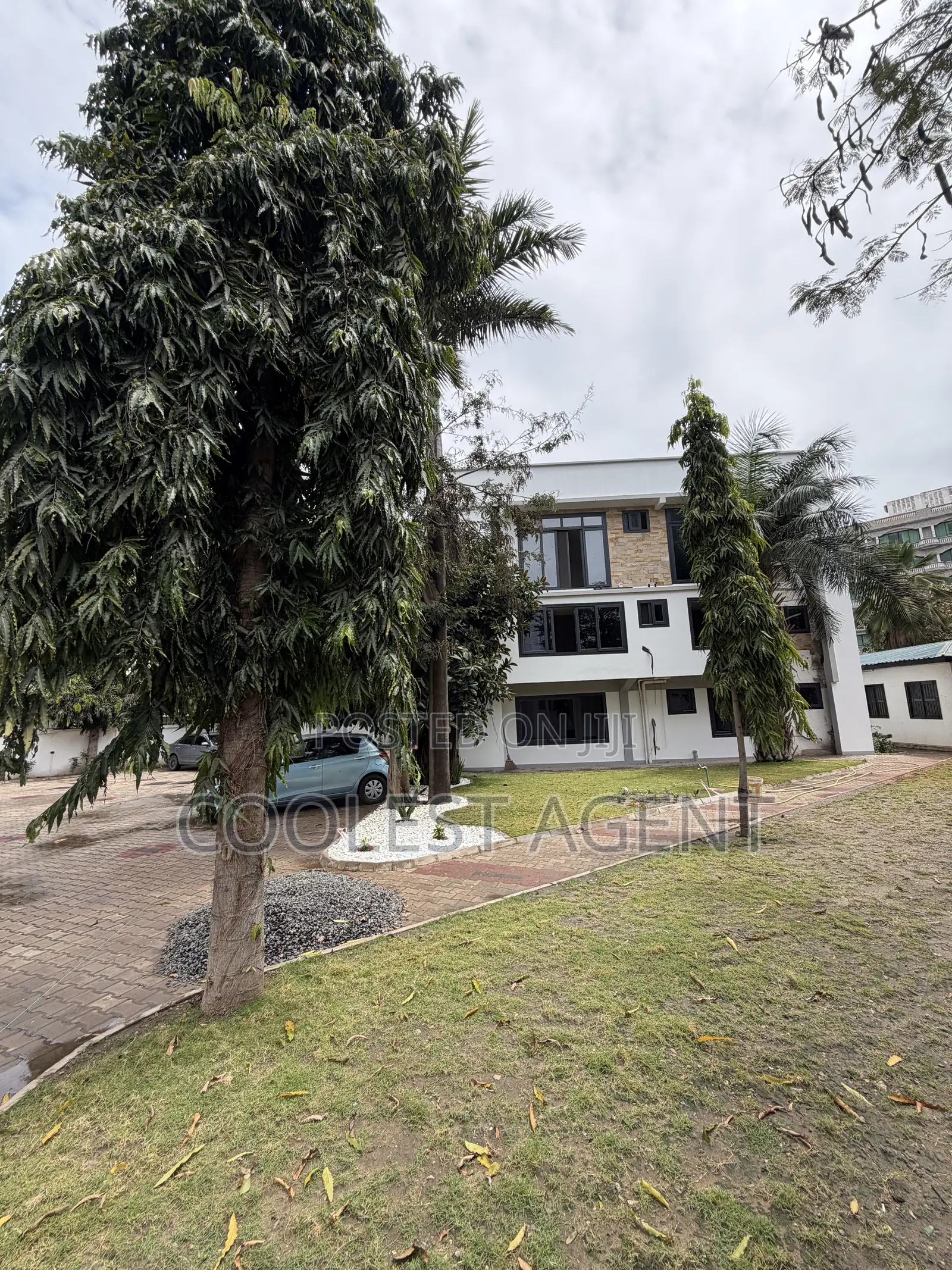 2bdrm Apartment in Coolest Estate, Masaki for rent in Masaki