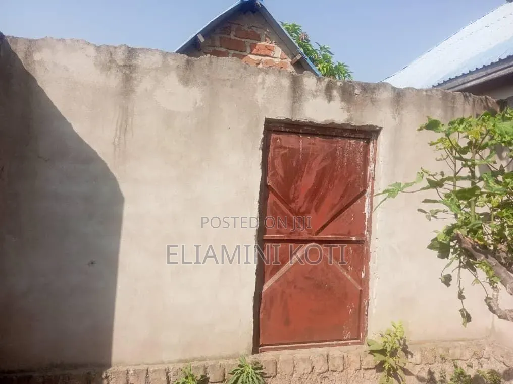 3bdrm House in Kinondoni for sale in Kinondoni