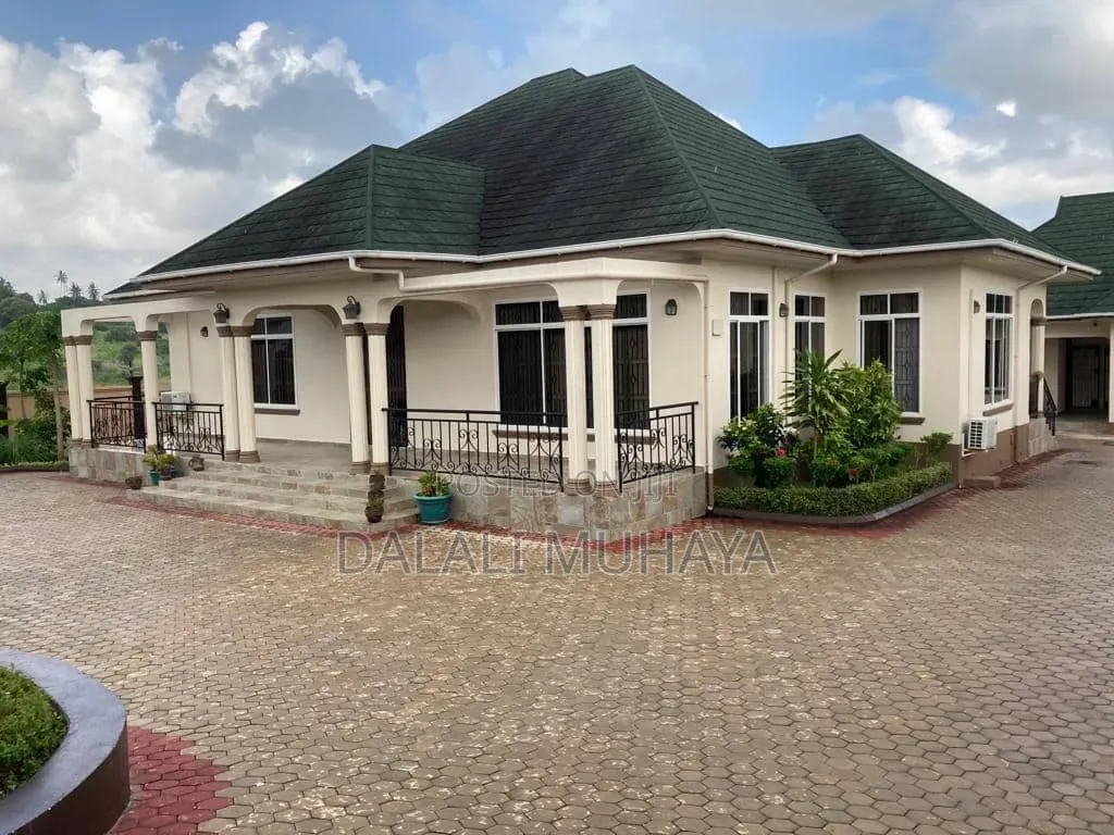 4bdrm House in Chekechea, Kigamboni for sale in Kigamboni
