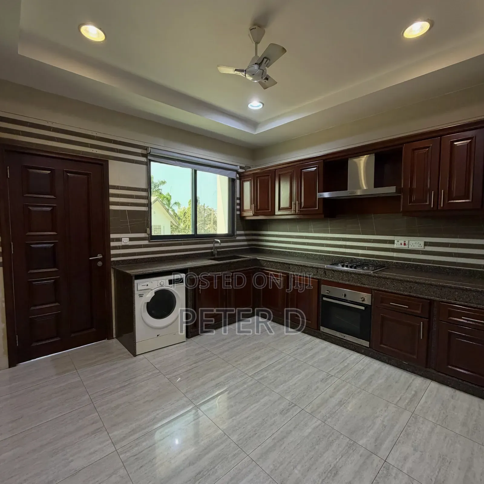 Furnished 3bdrm Apartment in Msasani for rent in Msasani