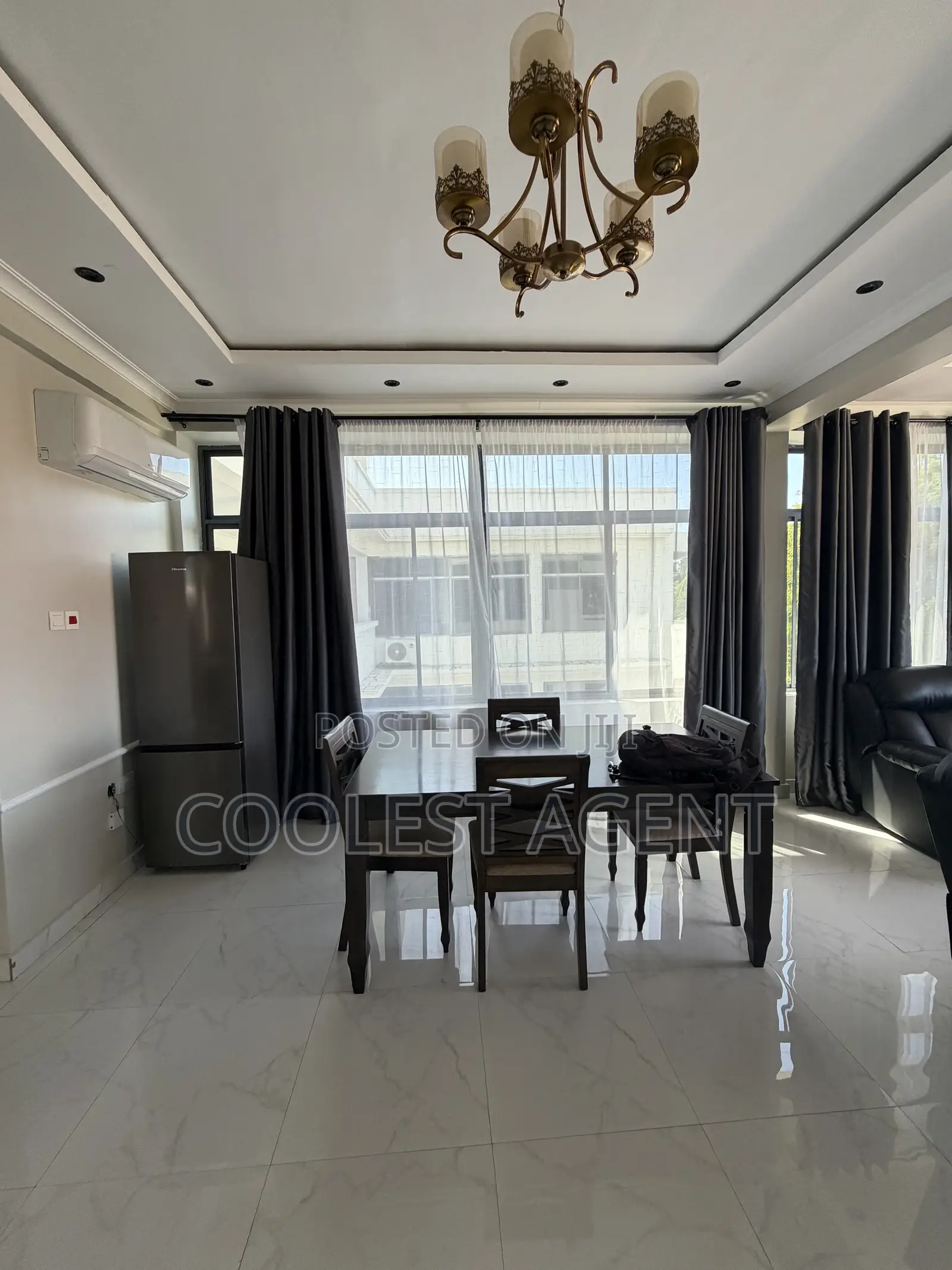 Furnished 2bdrm Apartment in Coolest Estate, Oyster Bay for rent in Oyster Bay