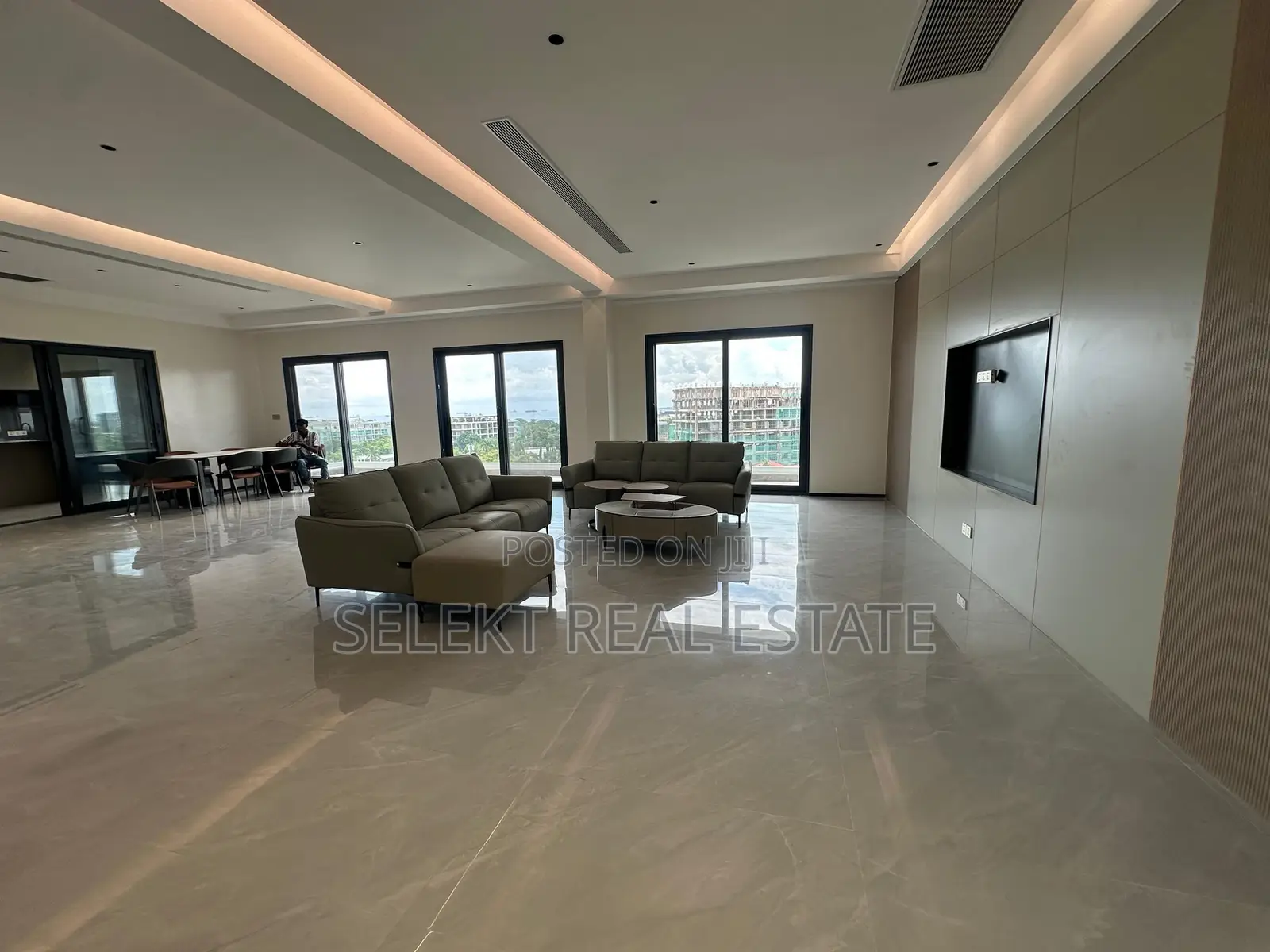 Furnished 4bdrm Penthouse in Peninsula, Masaki for rent in Masaki