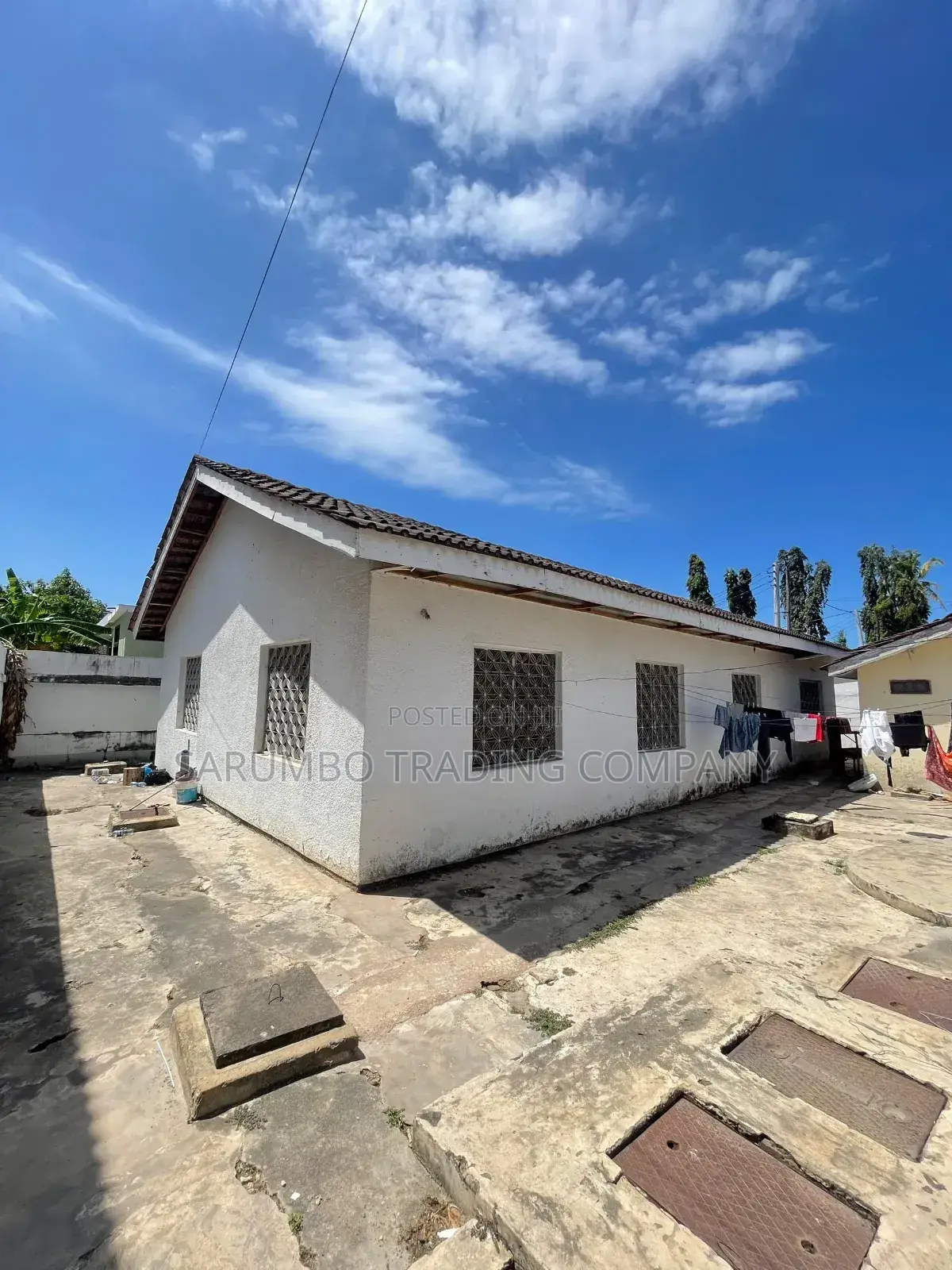 Kiwanja Kinauzwa Mbezi Beach Kwa Zena in Mbezi Beach