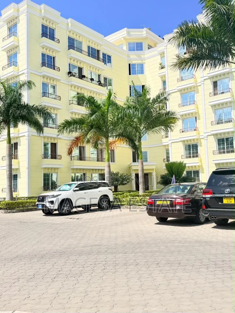 Furnished 3bdrm Apartment in Oyster Bay for rent in Oyster Bay