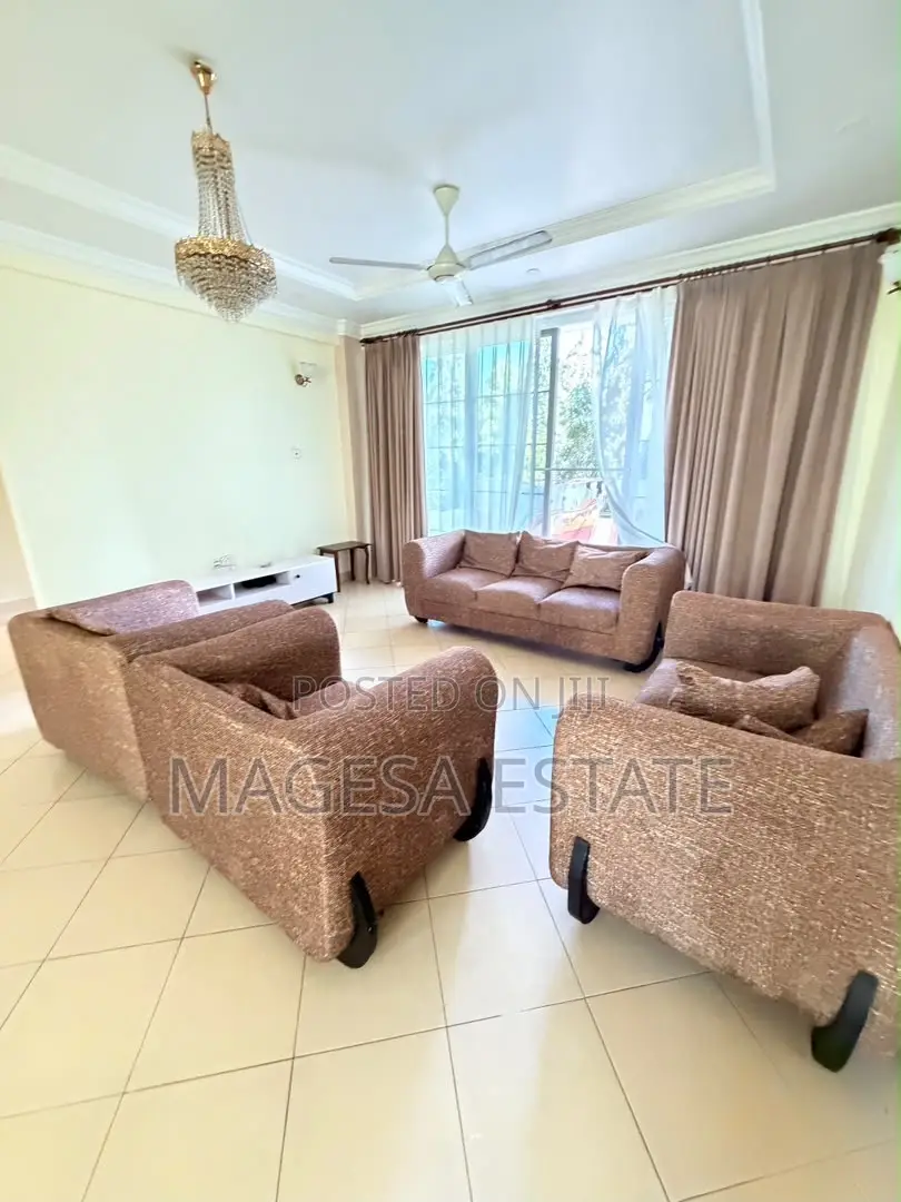 Furnished 3bdrm Apartment in Oyster Bay for rent in Oyster Bay