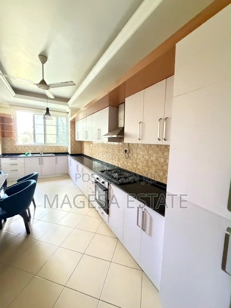 Furnished 3bdrm Apartment in Oyster Bay for rent in Oyster Bay