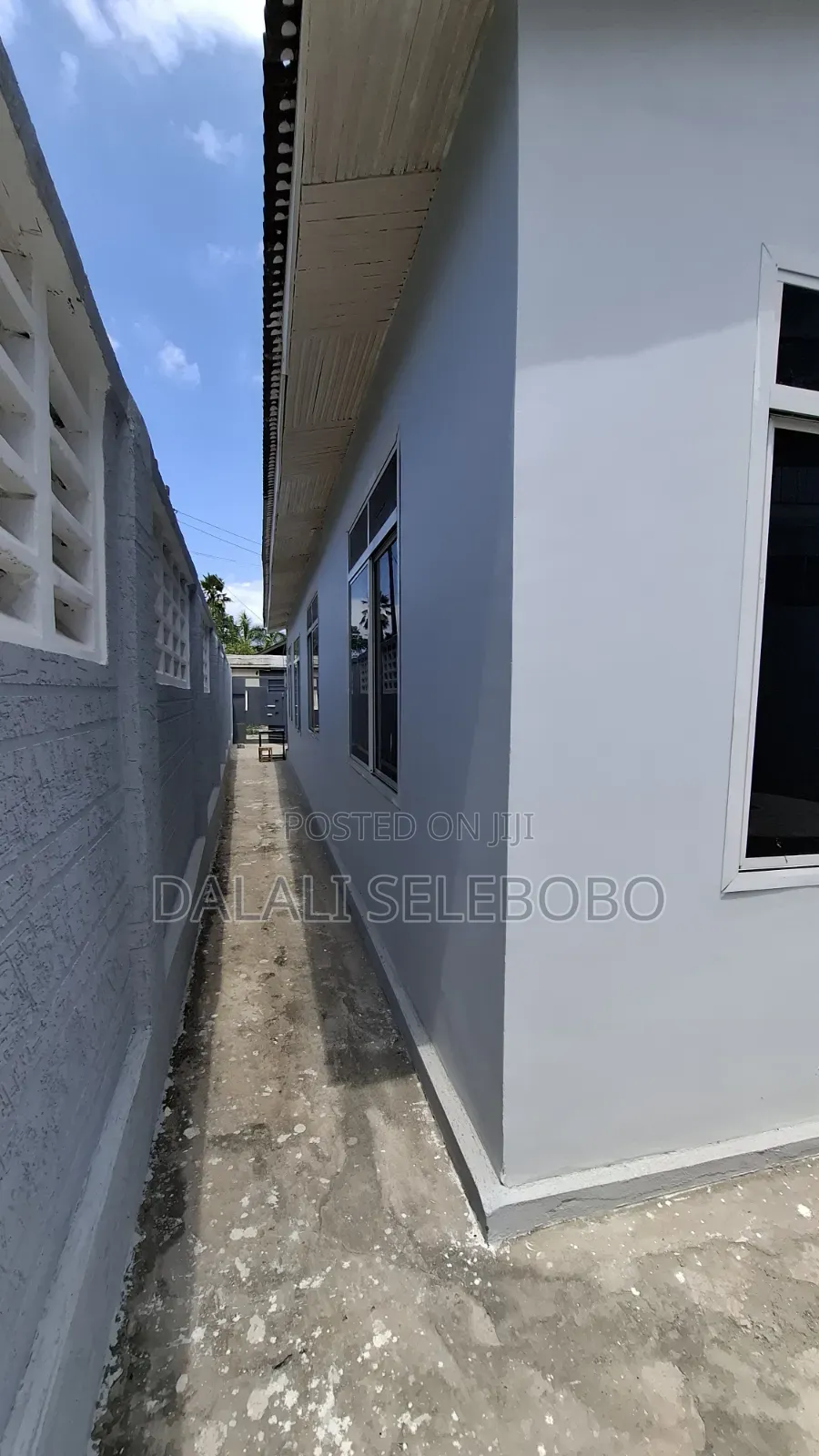 Privatte Office at Sinza Kumekucha 3bedrooms in Sinza