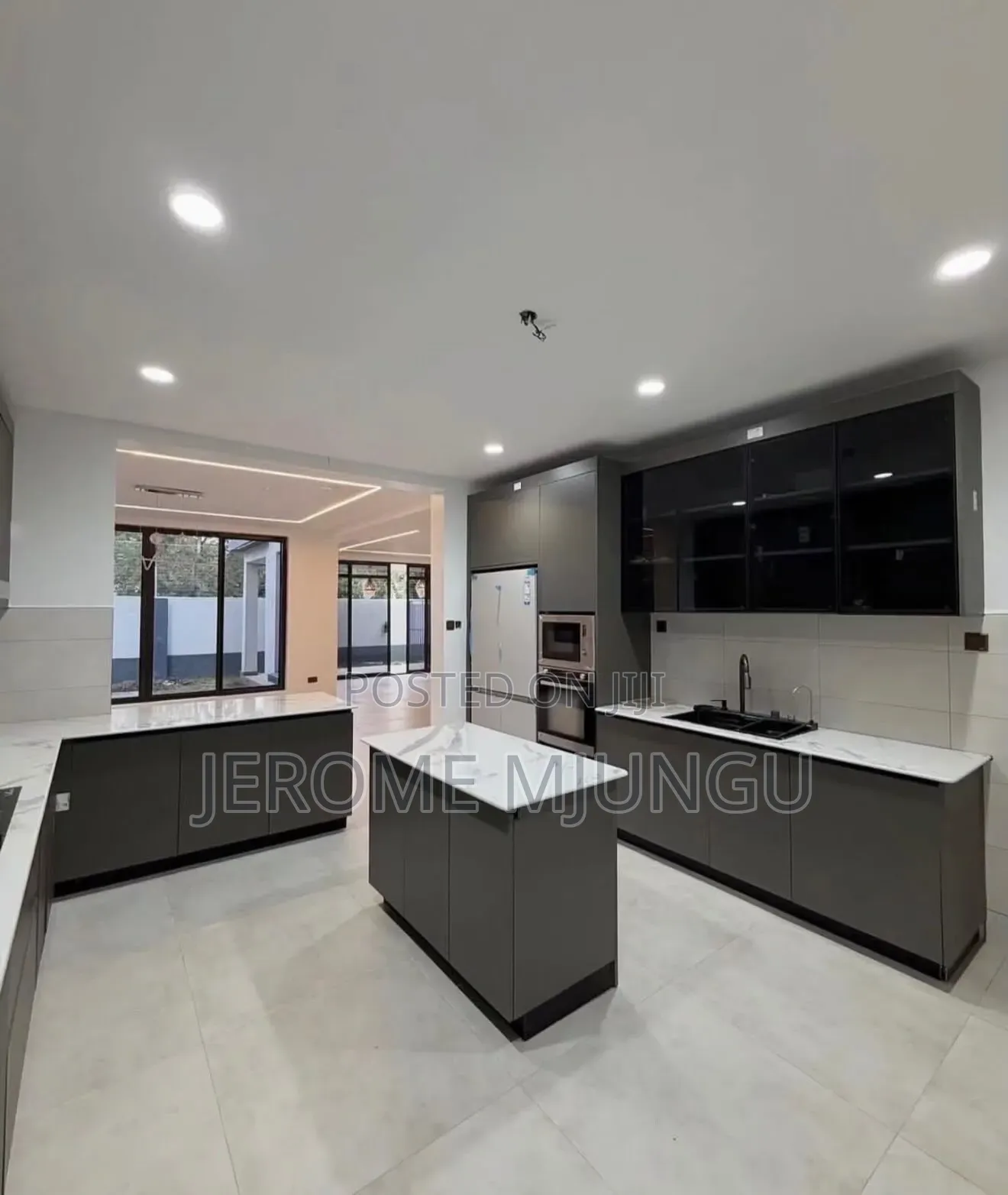4bdrm Villa in Oyster Bay for rent in Oyster Bay