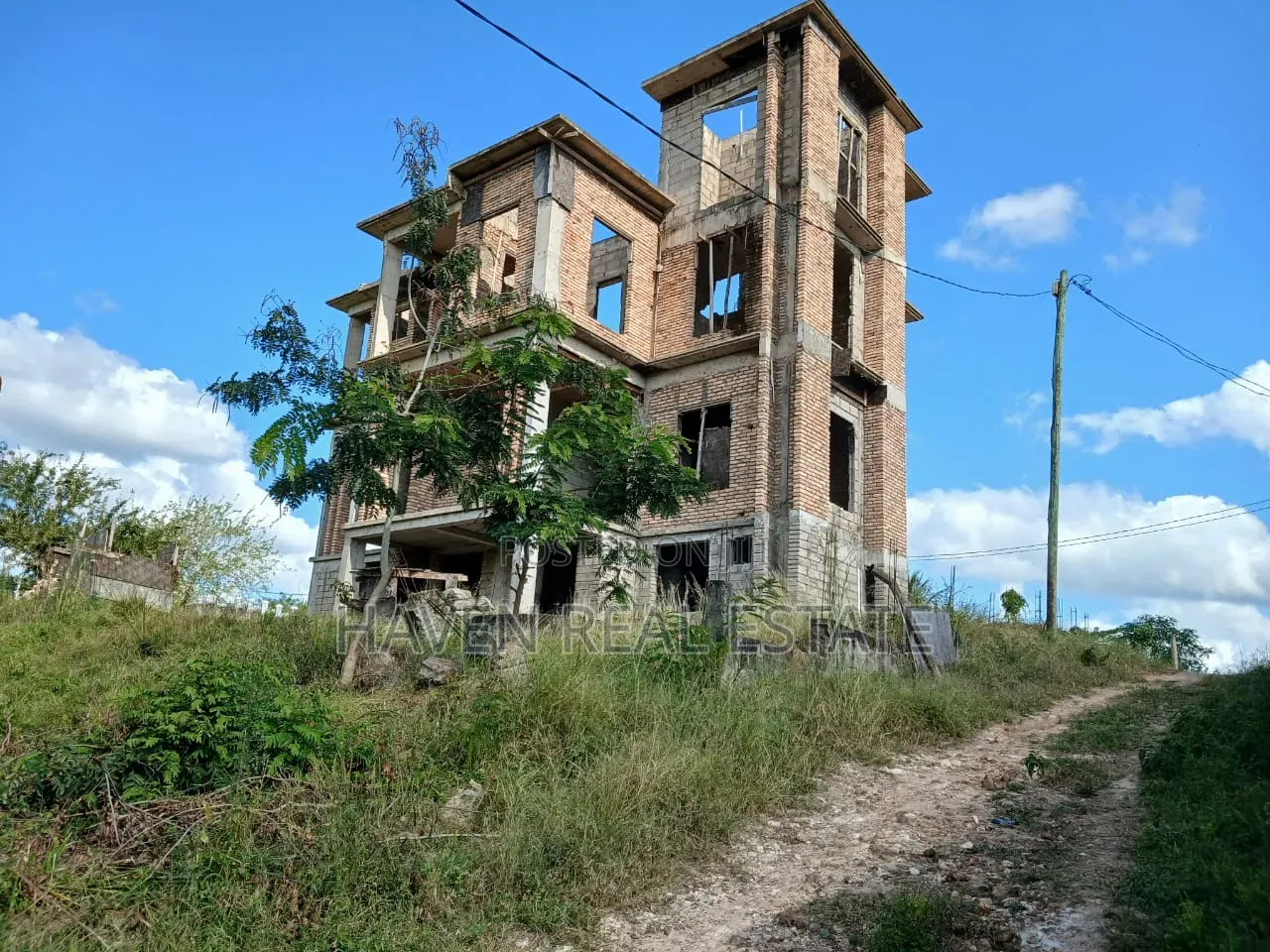 5bdrm House in Kibamba for sale in Kibamba