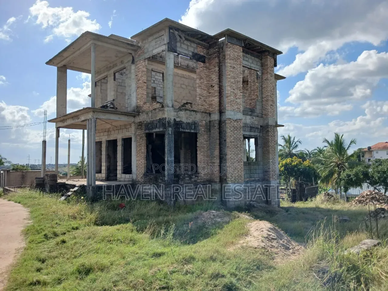 5bdrm House in Kibamba for sale in Kibamba