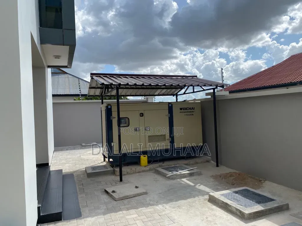 18bdrm Apartment in Dodoma Hotel, Ibihwa for sale in Ibihwa
