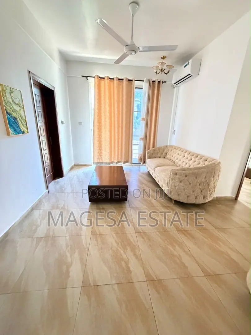 Furnished 4bdrm Apartment in Oyster Bay for rent in Oyster Bay