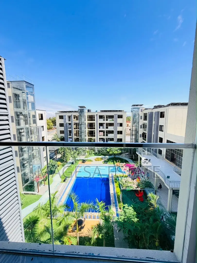 Furnished 3bdrm Apartment in Oyster Bay for sale in Oyster Bay