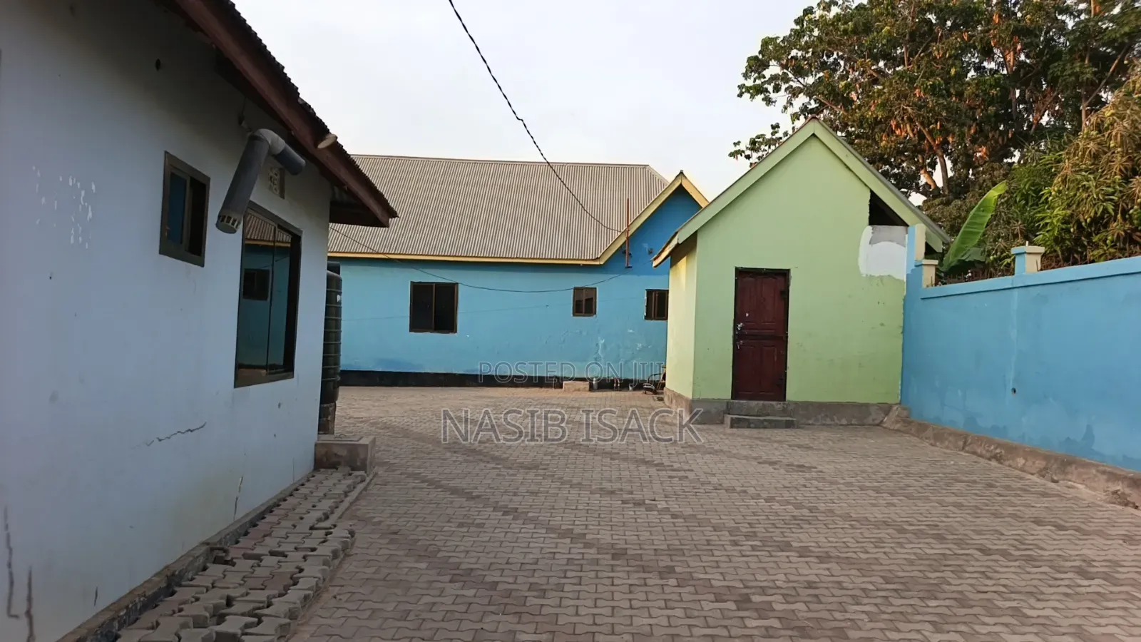 Furnished 10bdrm House in Buhongwa for sale in Buhongwa