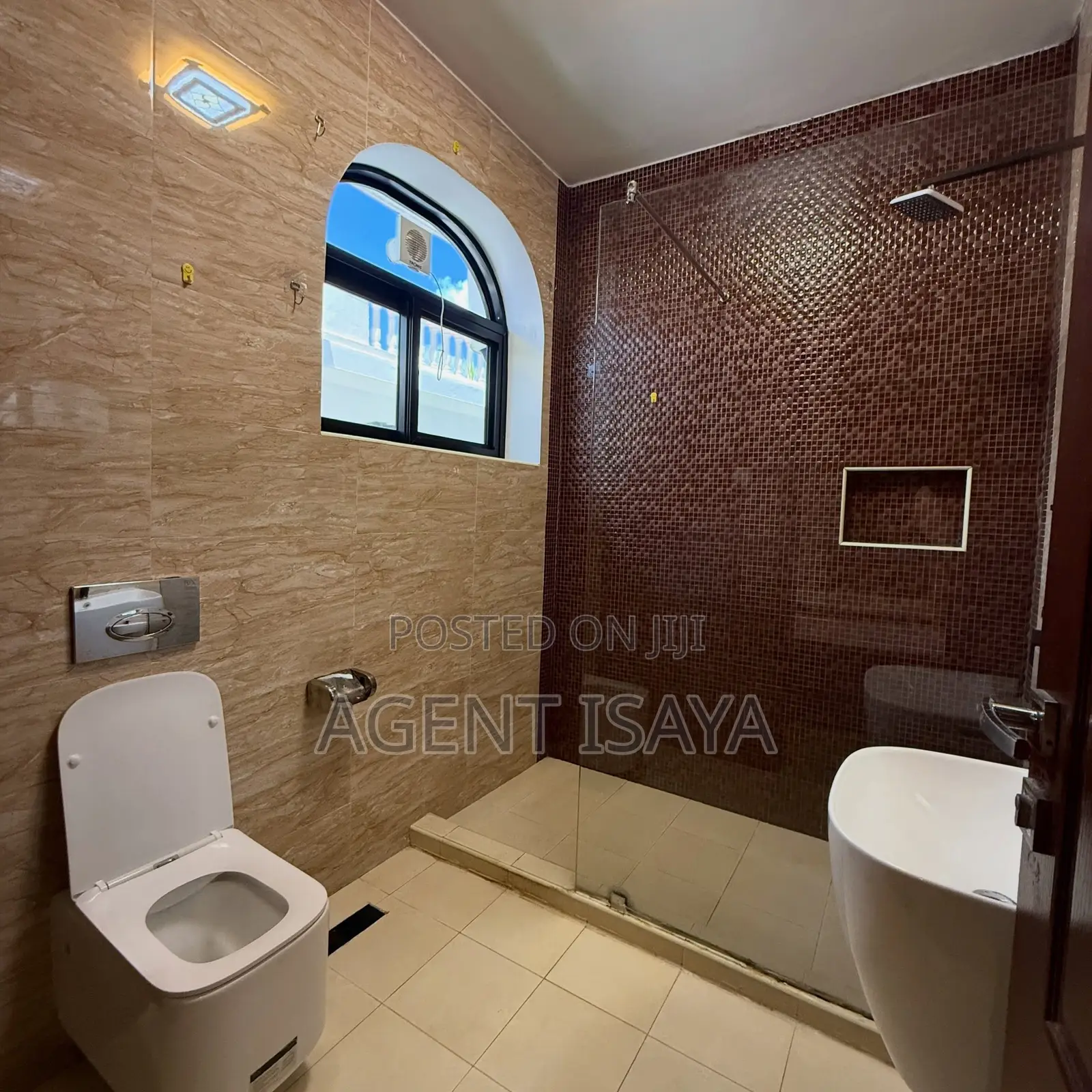 Furnished 3bdrm Apartment in Ada Estate for rent in Ada Estate
