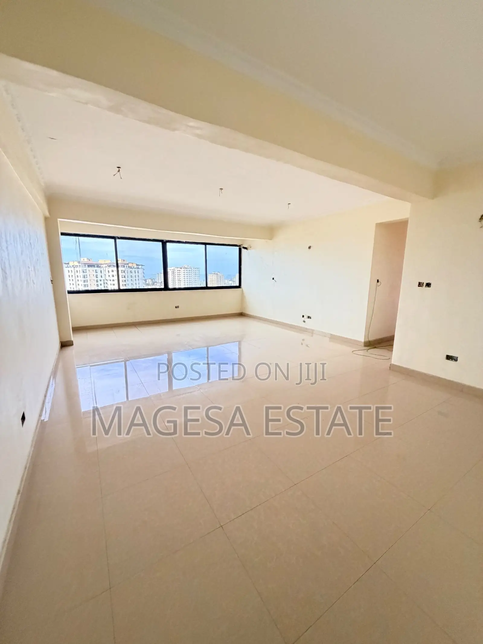 3bdrm Apartment in Upanga East for sale in Upanga East