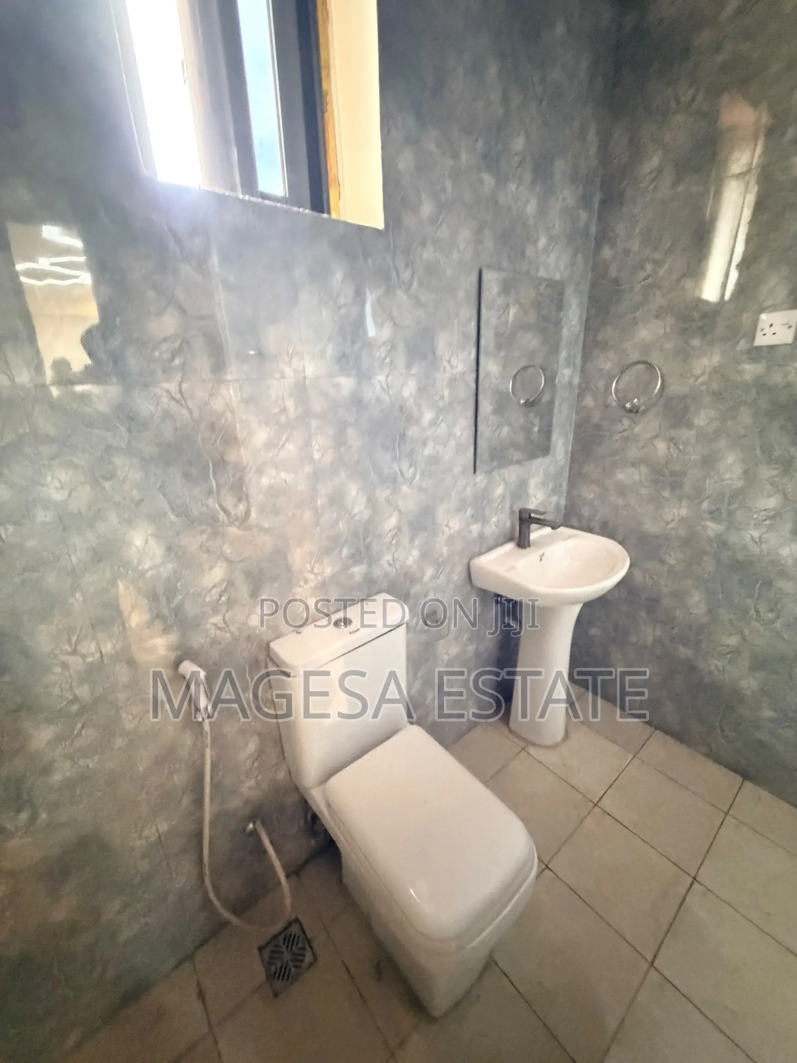 Furnished 4bdrm Duplex in Upanga East for rent in Upanga East