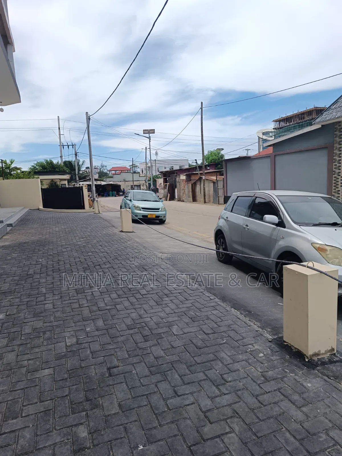 Shop or an Office for Rent in Kinondoni in Kinondoni