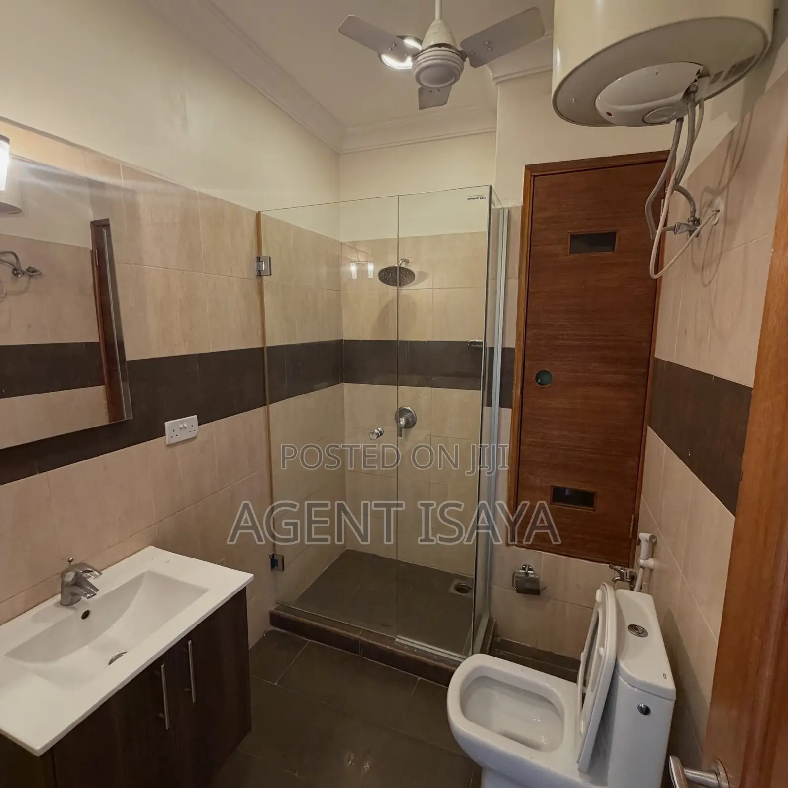 Furnished 4bdrm Apartment in Oyster Bay for rent in Oyster Bay