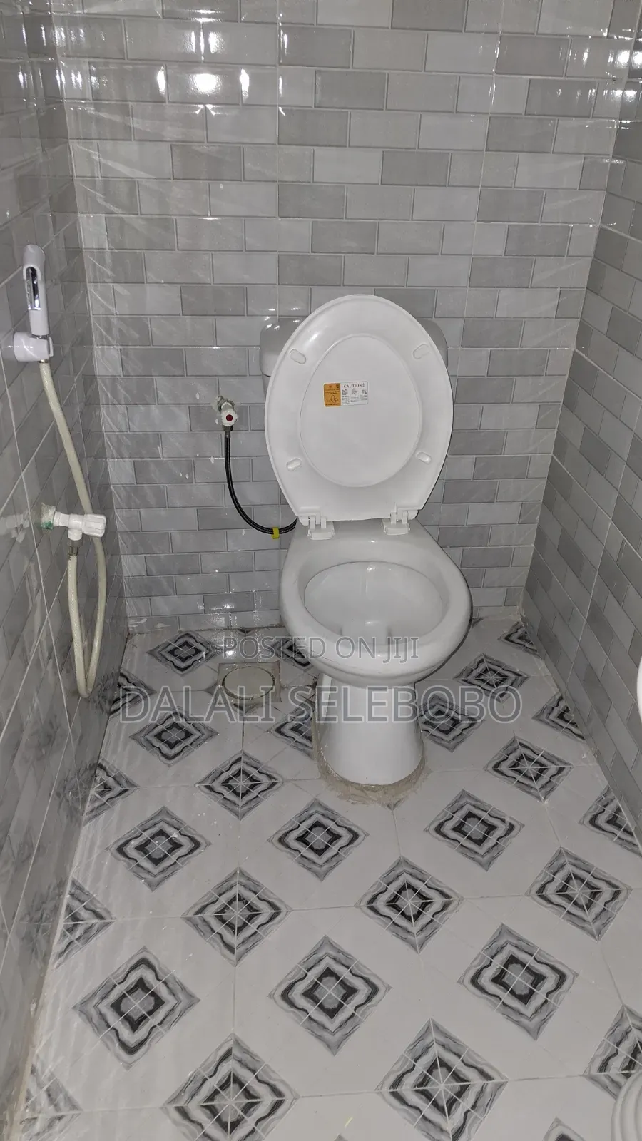 1bdrm Bedsitter in Mwenge Tra, Kijitonyama for rent in Kijitonyama