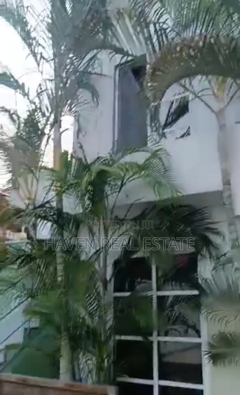 Second Line Beach Hotel for Rent at Zanzibar in Kaskazini A